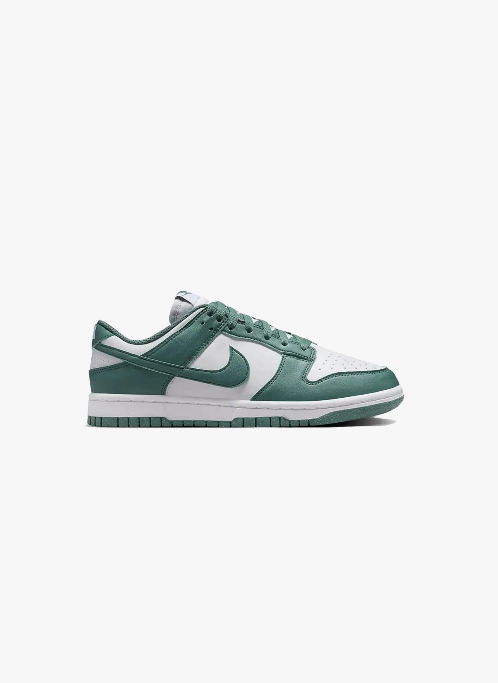 NIKE  Dunk Low Next Nature Bicoastal 