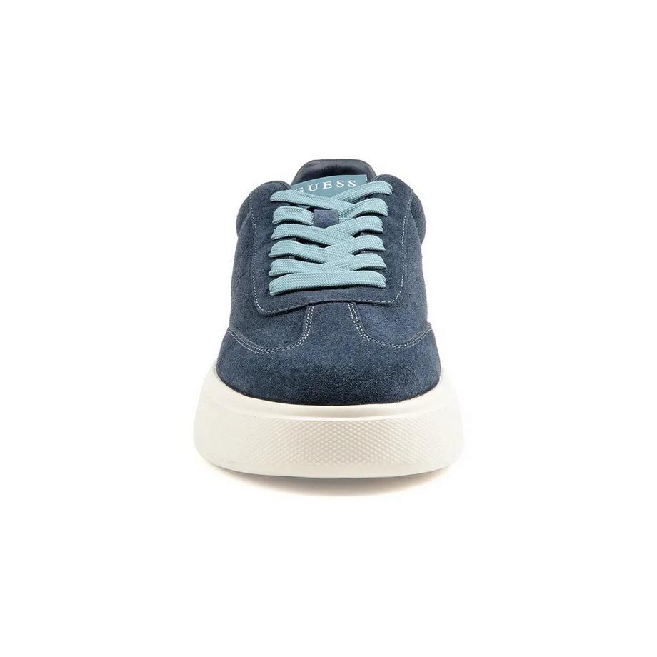 GUESS Plaza Low Top Sneaker  