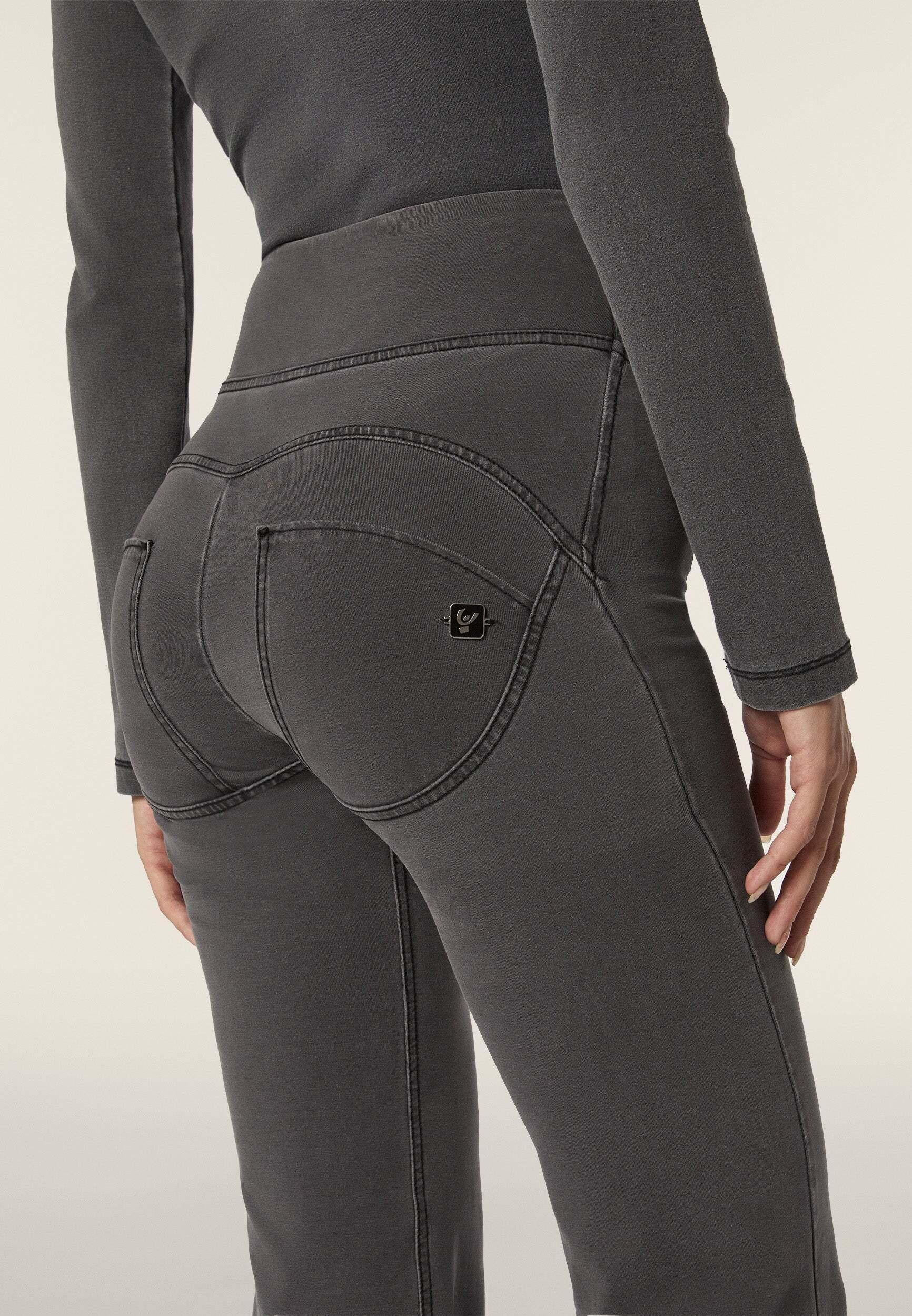 FREDDY WR.UP Push-up High Waist Flared Leggings  