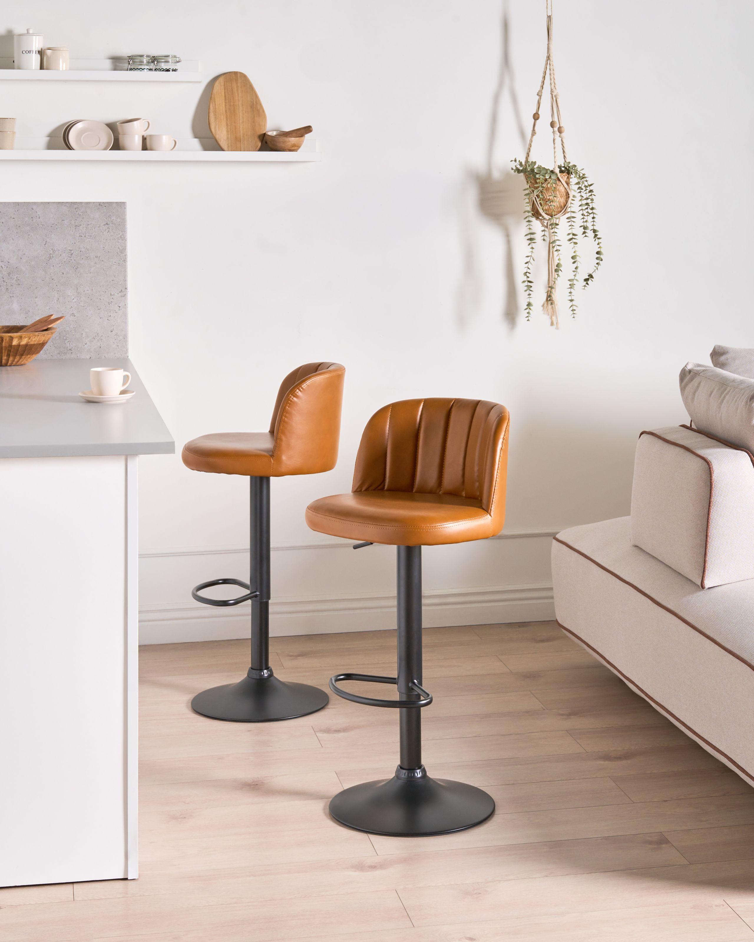 Beliani Set di 2 sgabelli da bar en Pelle sintetica Retrò VLORE  