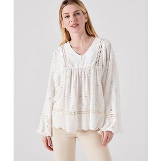 Damart  Blouse broderie anglaise. 