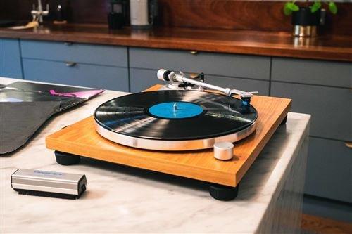 Audio Technica  Audio-Technica AT-LPW30TK Plattenspieler 