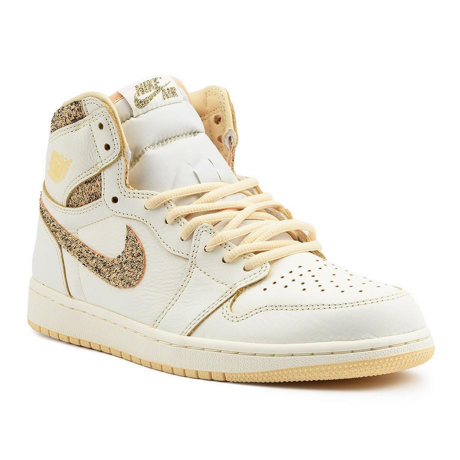 NIKE  Jordan 1 Retro High OG 