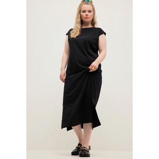 Studio Untold  Robe midi en jersey oversized à encolure ronde et sans manches. Ouverture de type fente sur le côté 