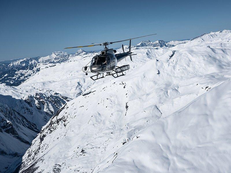 Smartbox  20 minutes de survol du mont Blanc en hélicoptère à 2 - Coffret Cadeau 