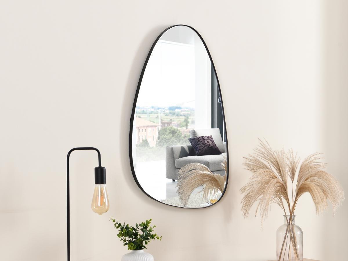 Vente-unique Miroir organique en métal - L. 72 x H. 35 cm - Noir - MANAROLA  