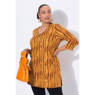 Ulla Popken T-shirt long motif batik coupe évasée col en V manches 3/4  