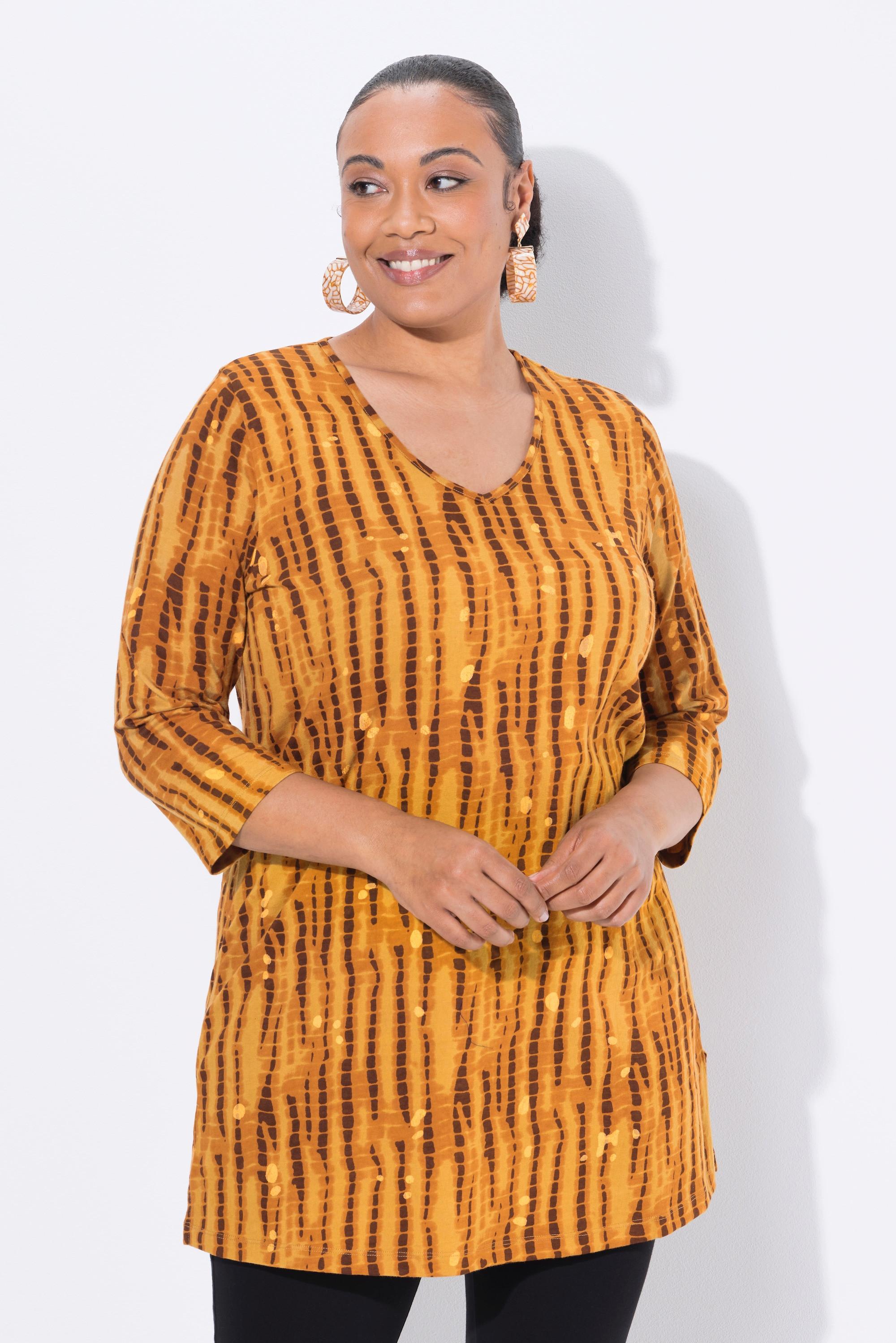 Ulla Popken T-shirt long motif batik coupe évasée col en V manches 3/4  