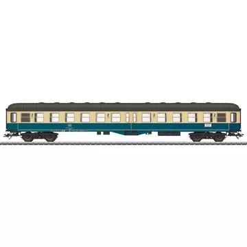 H0 Eilzugwagen Bym(b)421, 2. Klasse der DB