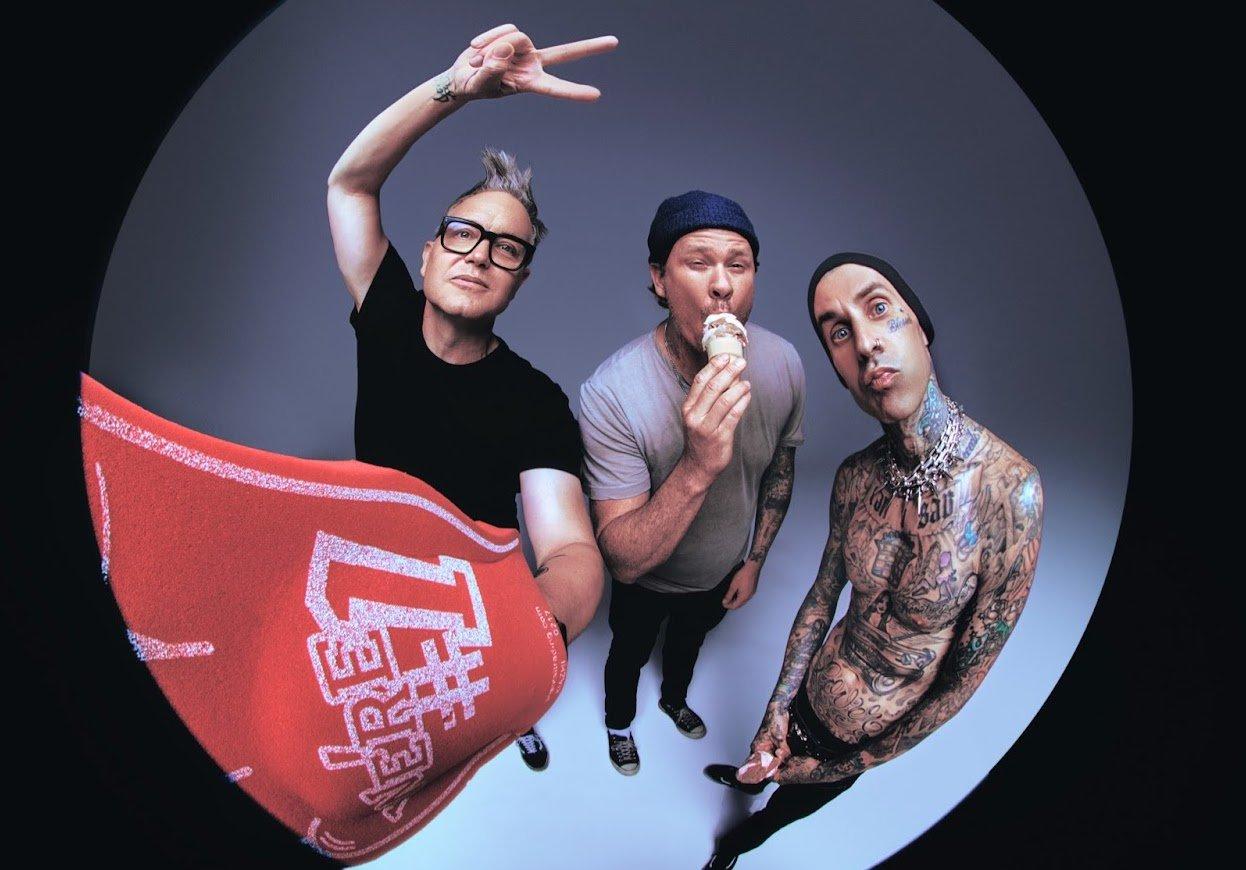 Blink-182 Essentials: 15 Songs That Prove They're Rock's Most Serious  Unserious Band