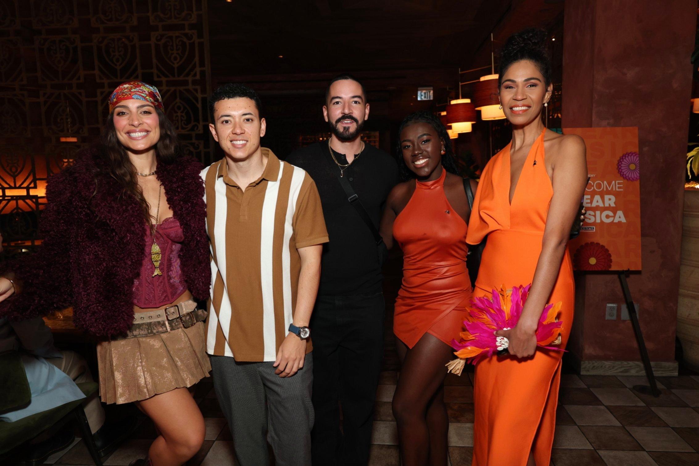 Las 70 mejores canciones de rock para boda. ¡Amor y fuerza!, image size:2266x1510