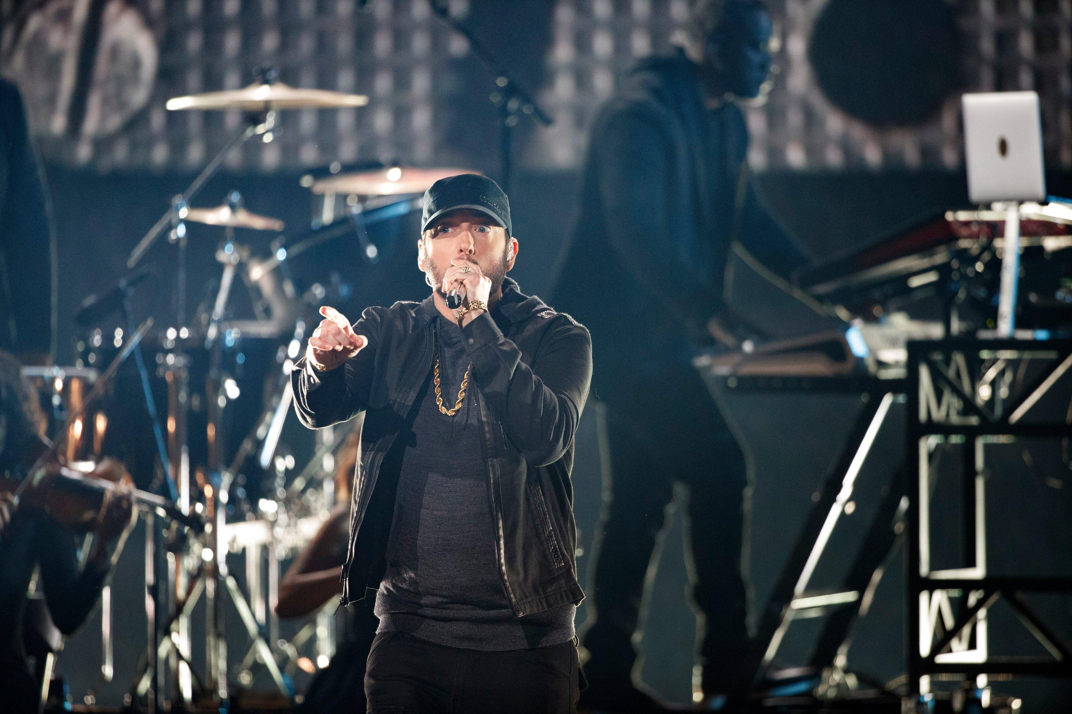 Rap Takes Over Super Bowl Halftime, Balancing Celebration and