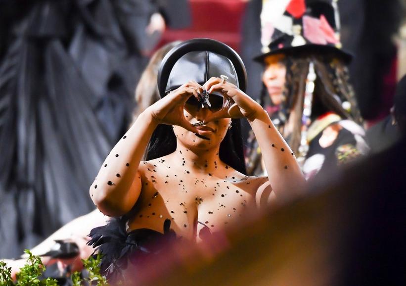 Nicki Minaj Wears Versace in Dubai