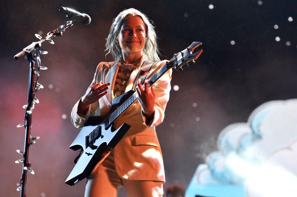 Phoebe Bridgers ツアーピック 62acb996ab48ff1837648ad1