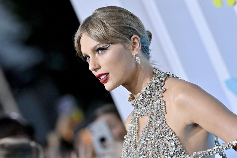 Everything We Know About Taylor Swift's New Album 'Midnights'