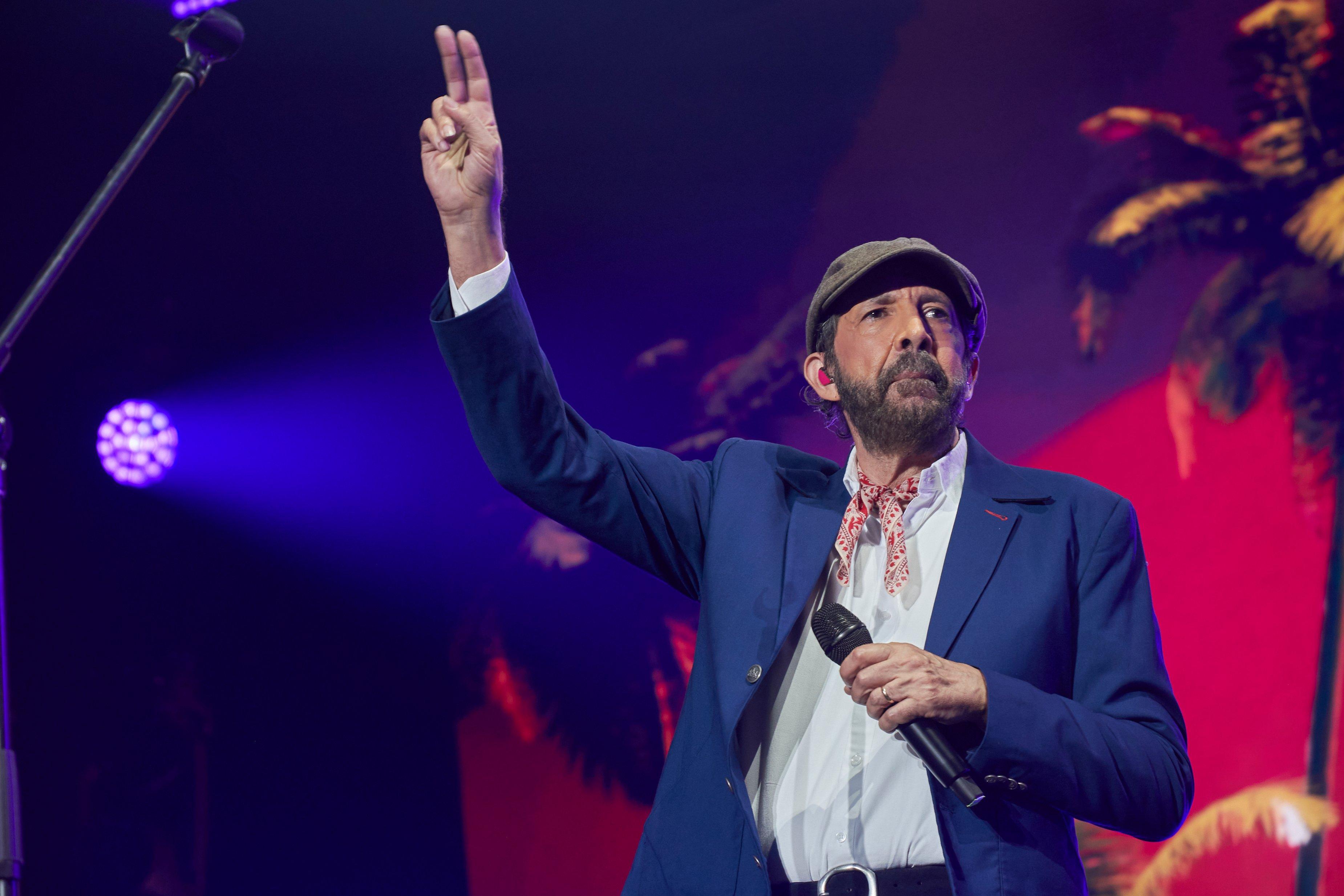 2025 GRAMMYs Presenters Announced Anthony Kiedis & Chad Smith, Cardi B, Gloria Estefan, Olivia