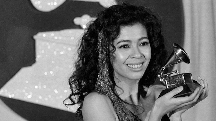 GRAMMY Rewind: Irene Cara Thanks Her Family And Friends For 'Flashdance' Win At The 1984 GRAMMYs