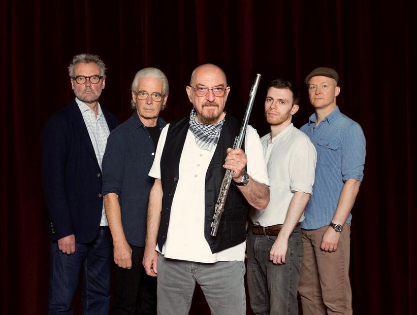 Jethro Tull's Ian Anderson Interview on Strings, Guitars, Touring