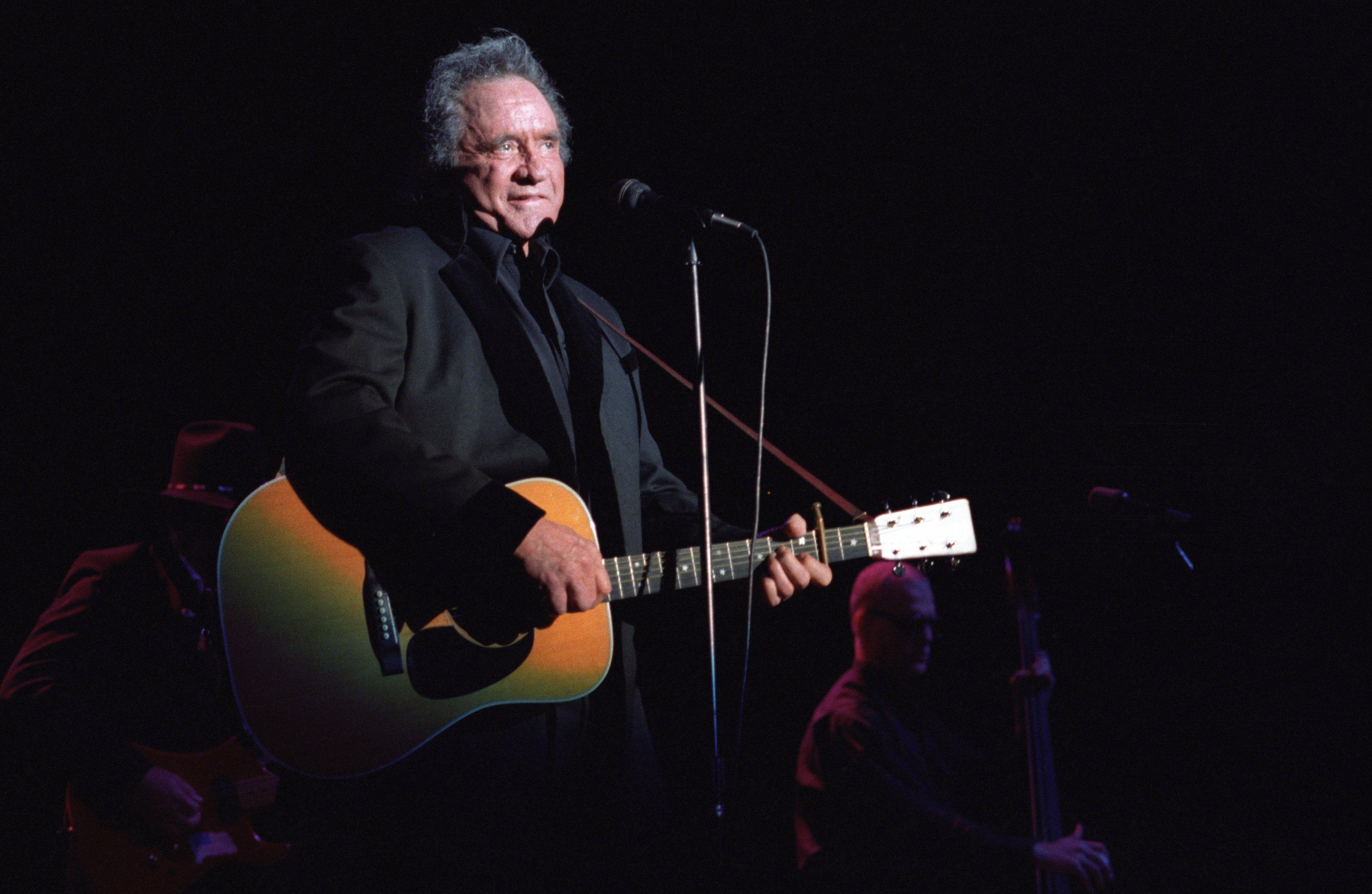 Johnny Cash performing in 1997