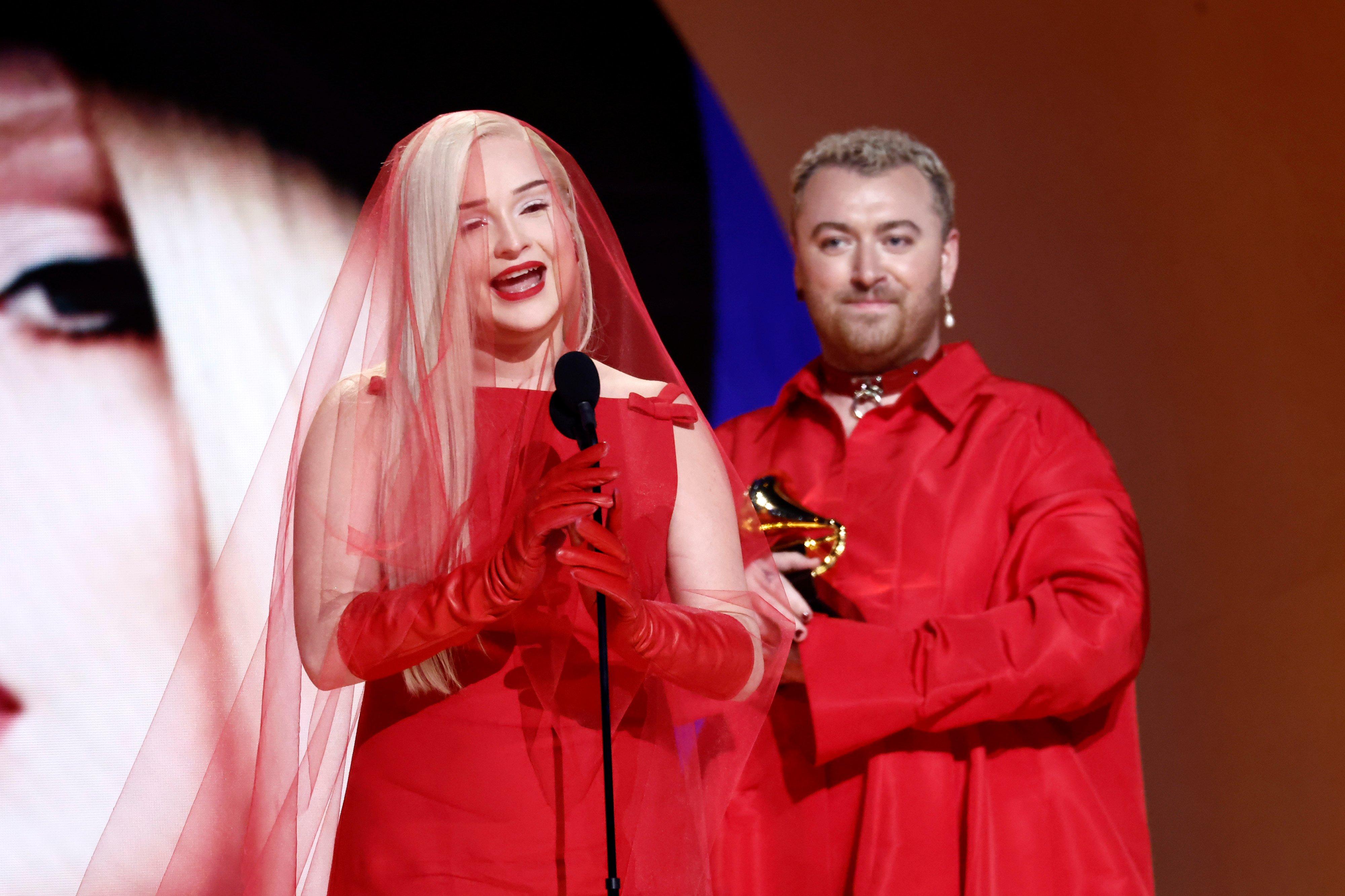Photo of Sam Smith and Kim Petras winning the GRAMMY for Best Pop Duo/Group Performance at the 2023 GRAMMYs.