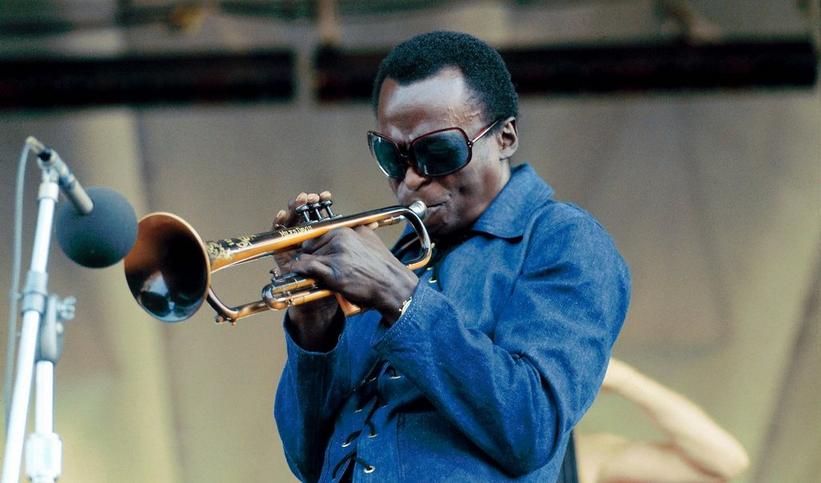 SIEGE MENTALITY… – Soul and Jazz and Funk