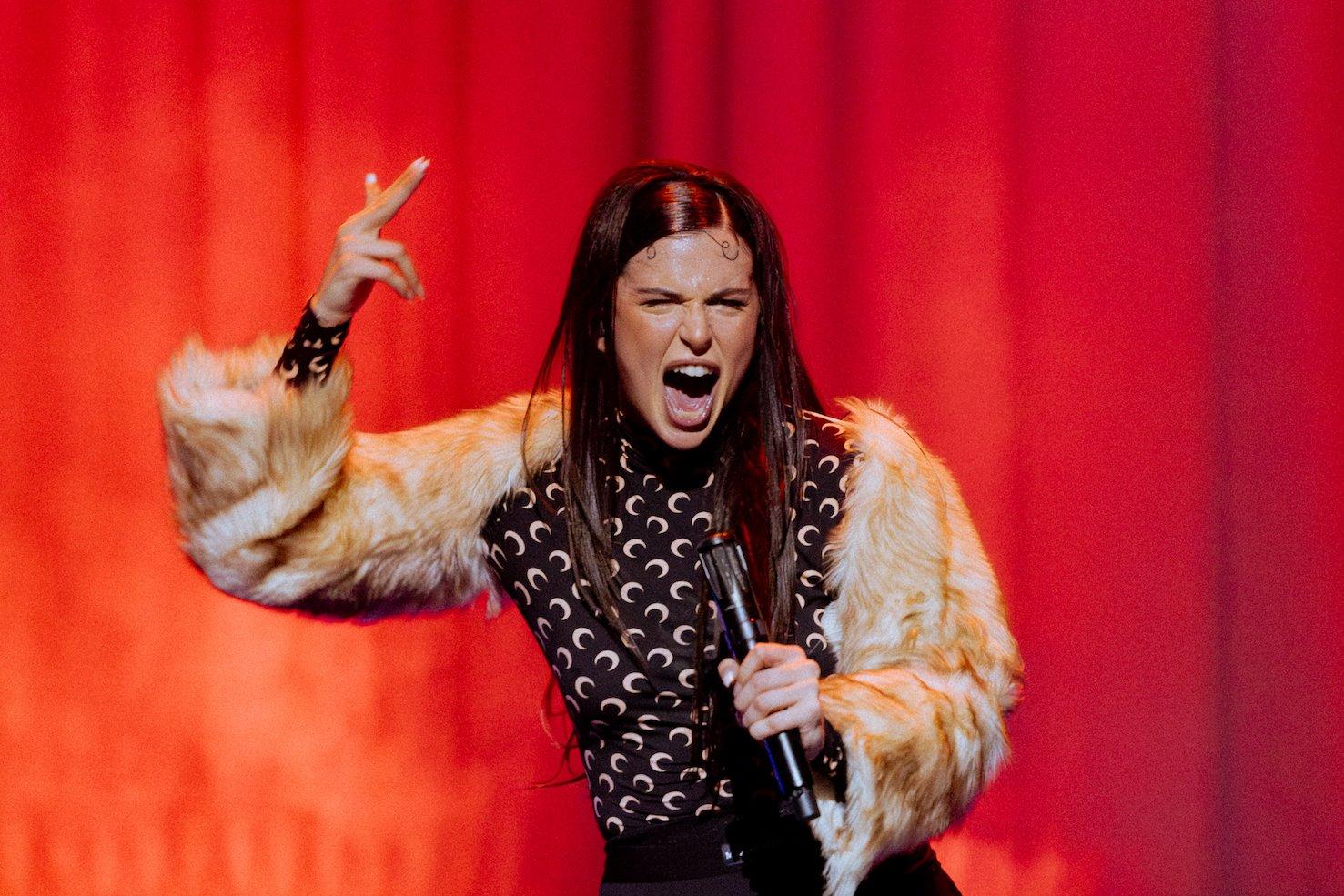 Yetuk xotin hammomda erini soradi