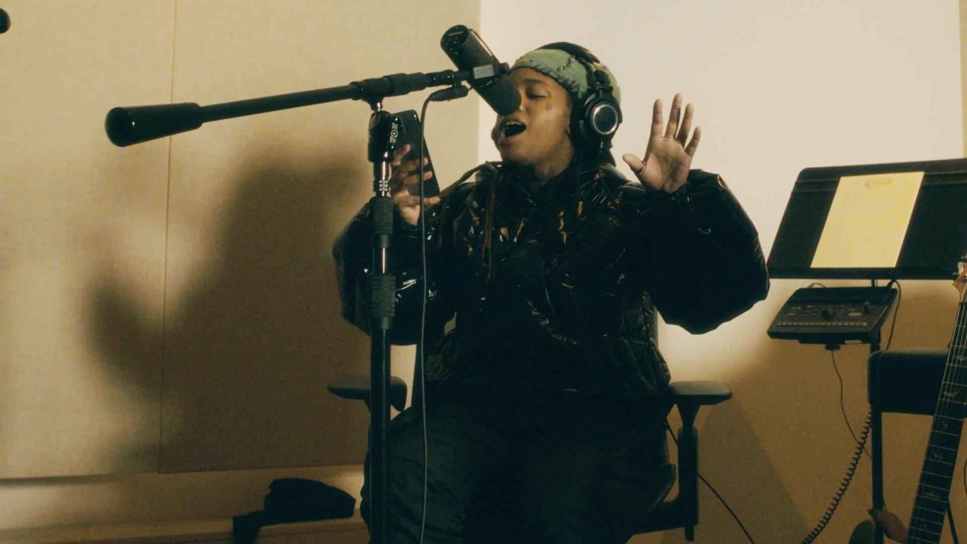 ReImagined: Ambré Delivers A Charming Cover Of D'Angelo's 