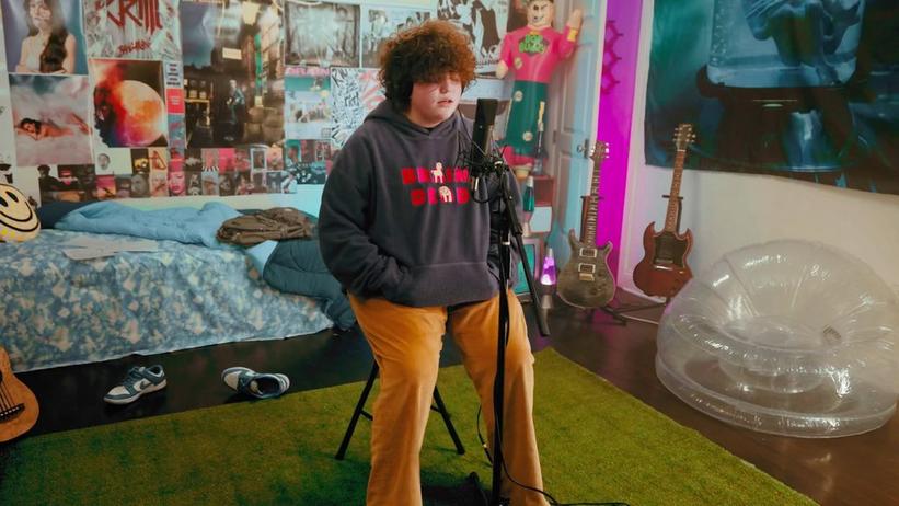 ReImagined At Home: Watch 15-Year-Old Pop Artist Prentiss Perform Plain White T's' "Hey There Delilah"