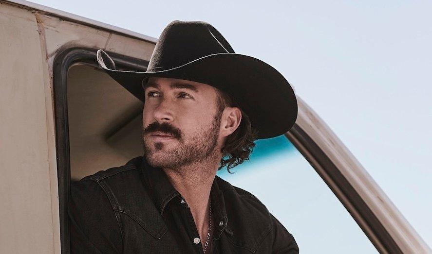 Riley Green On How 'Don't Mind If I Do' Changed His Life & Why He's More  Motivated Than Ever | GRAMMY.com