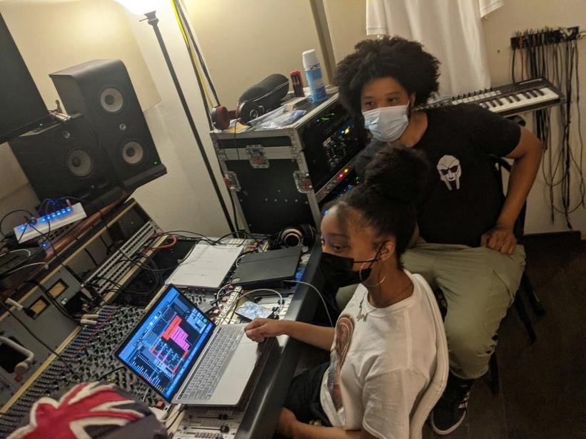 New Orleans Producers Teach Teens How To Navigate The Music Business In Roots Of Music Program Partnership