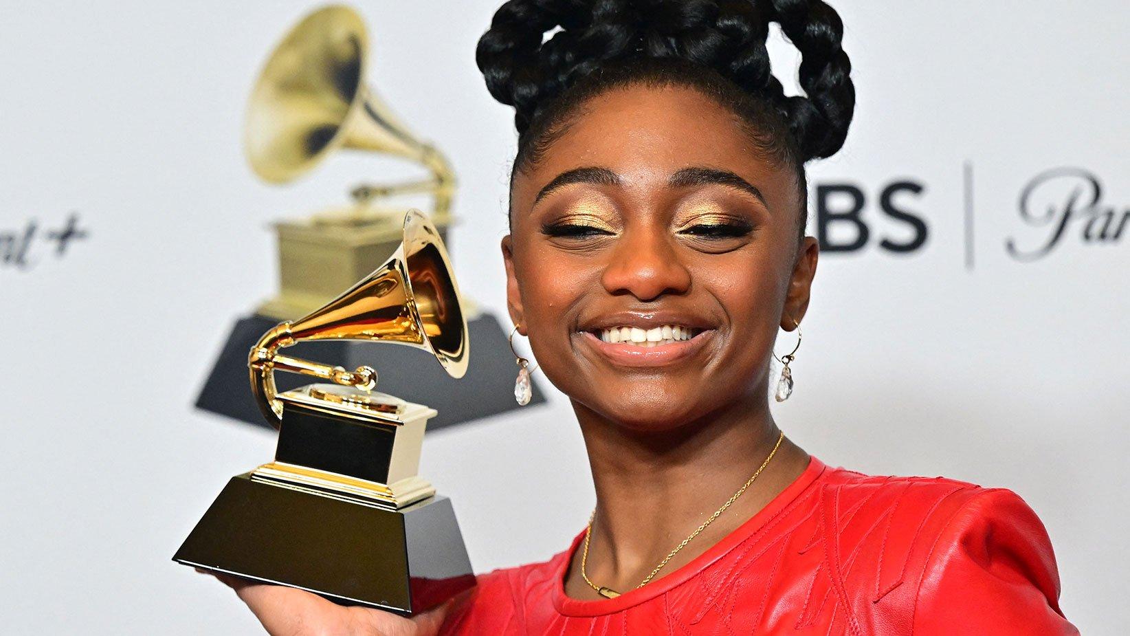 Samara Joy Celebrates Her FirstEver GRAMMY Win 2023 GRAMMYs