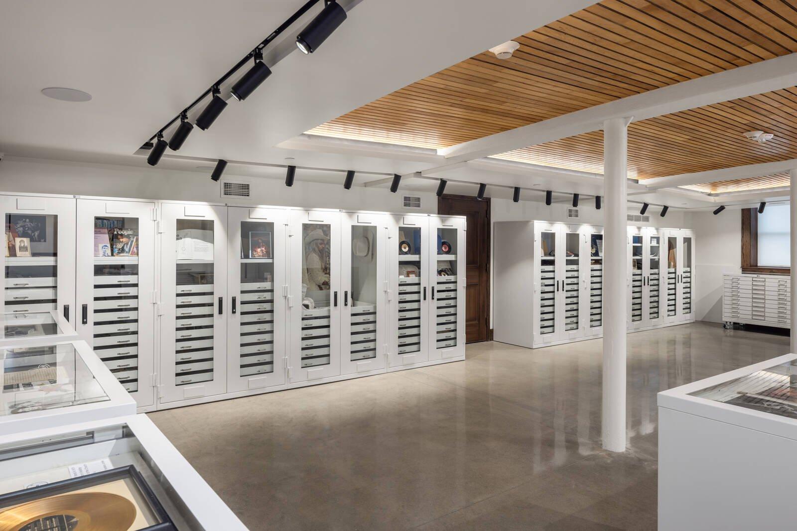 10 Recording Studio Tours That Take Fans Behind The Music