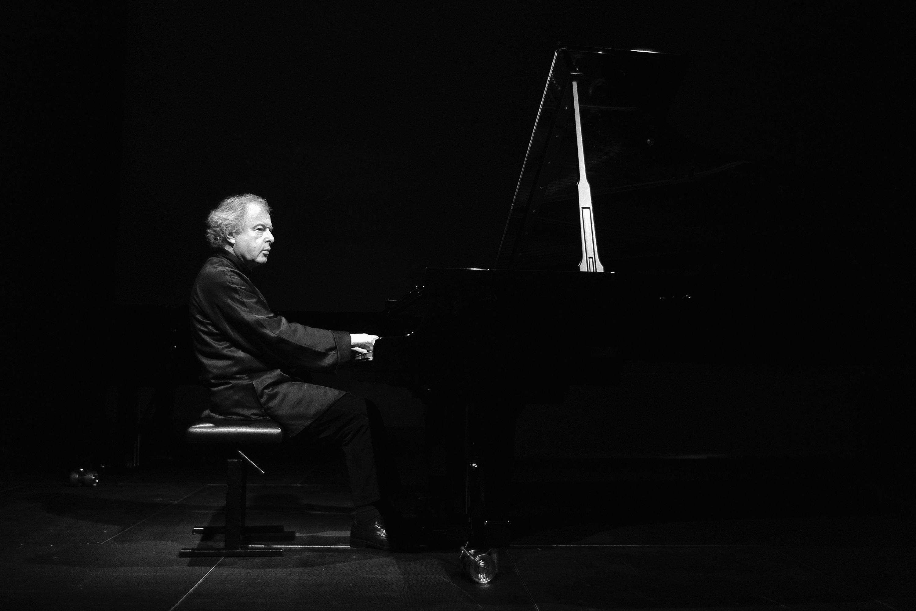 Andras Schiff