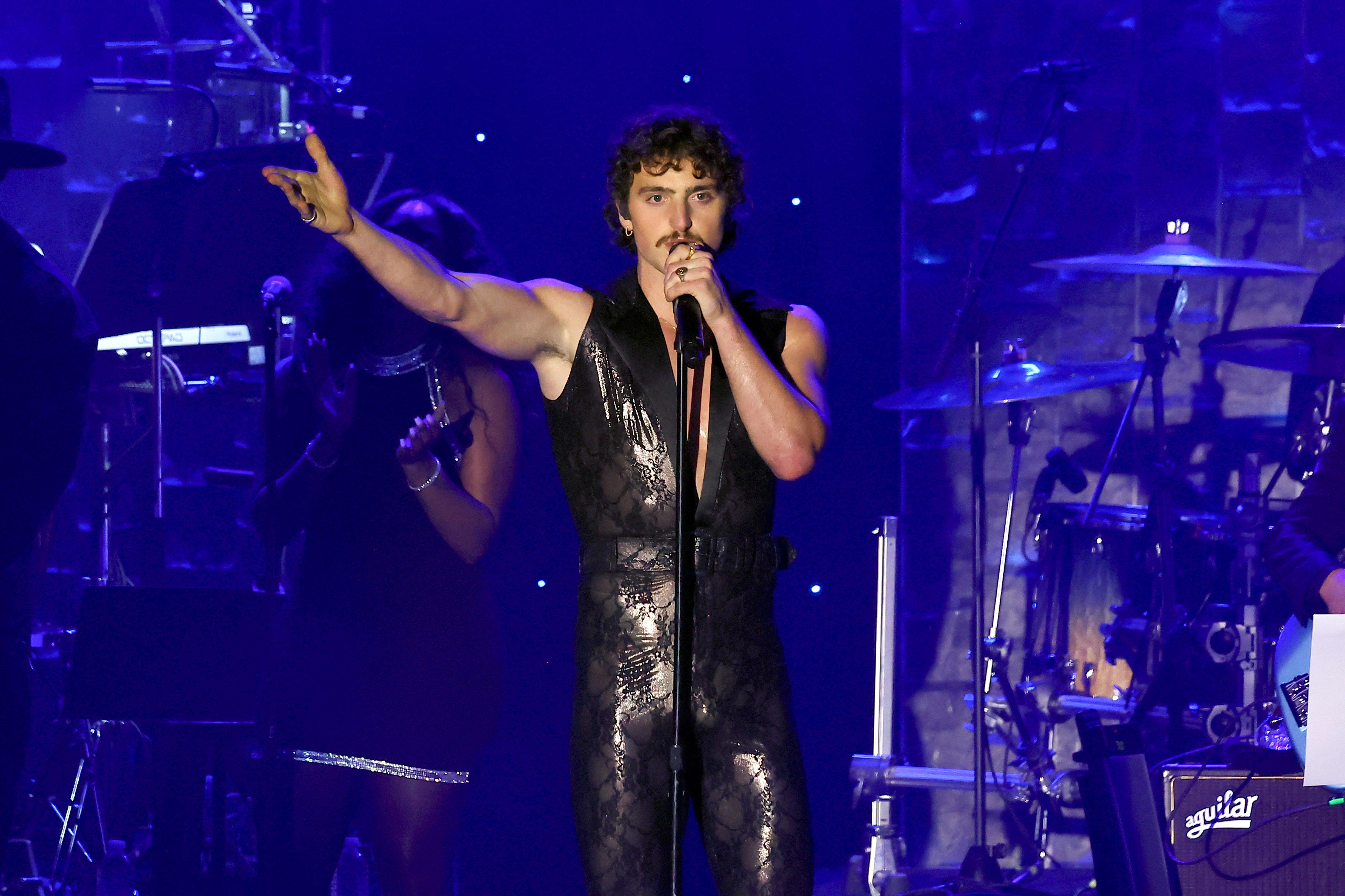Go Inside The Ballroom At The 2025 Clive Davis' & The Recording Academy's Pre-GRAMMY Fundraising Event