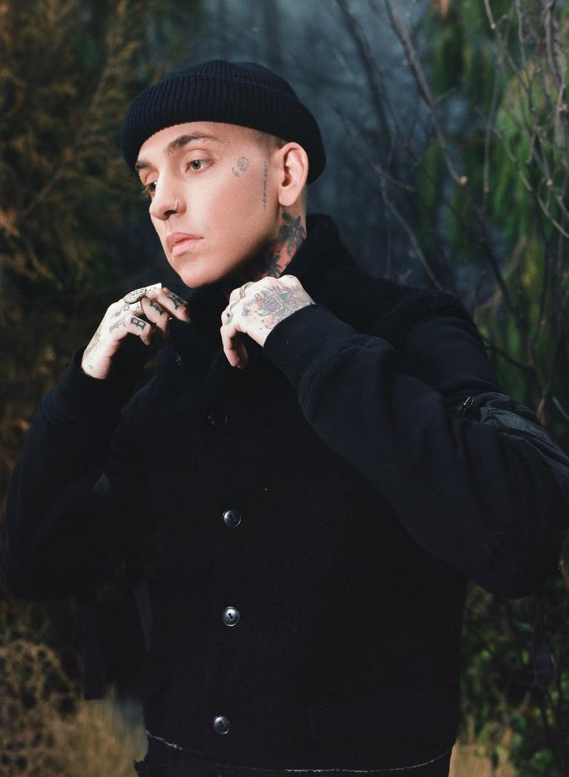 Blackbear Talks New EP ‘Misery Lake,’ Dream Collab With BTS, Making Music For His Mental Health & Fatherhood