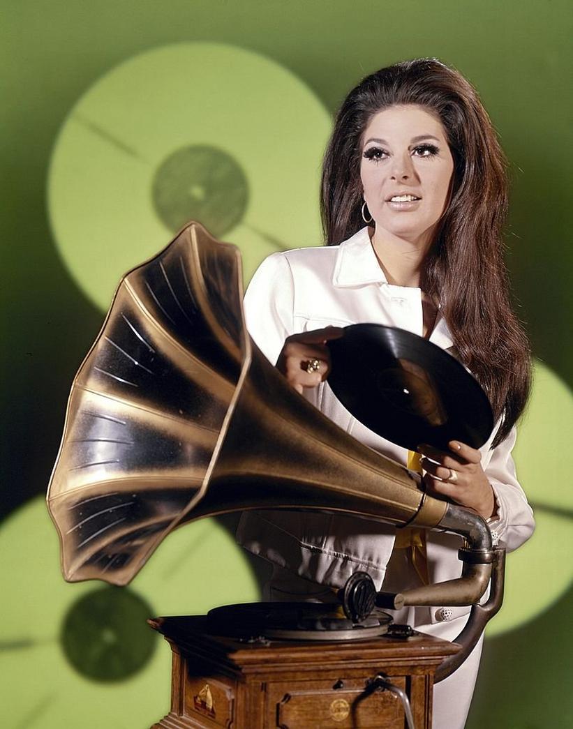 Nashville Songwriters Hall Of Fame 2020 Inductees: Bobbie Gentry, Kent Blazy & More