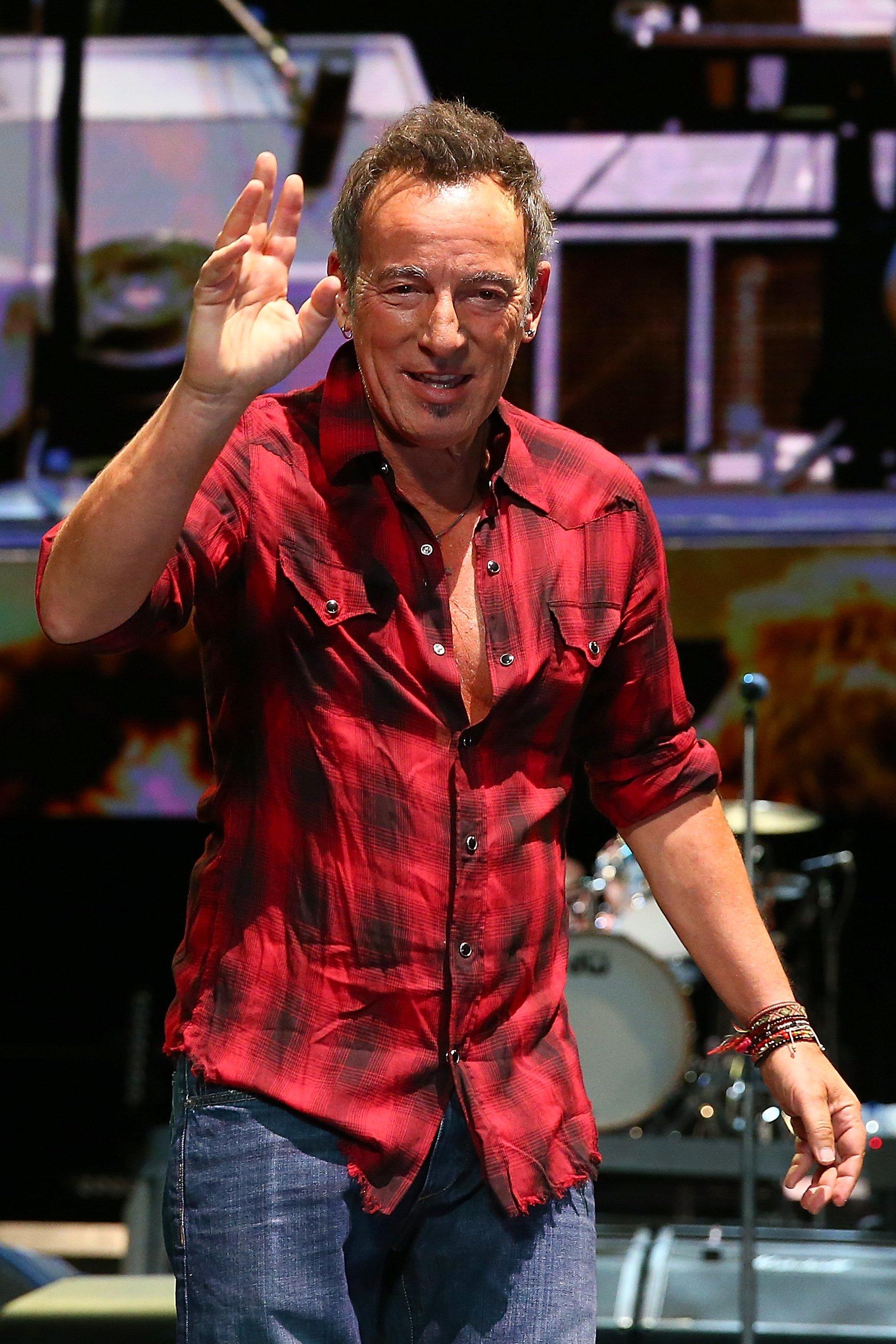 Bruce Springsteen Spotted Wearing a Black Shirt, Jeans, and Blazer