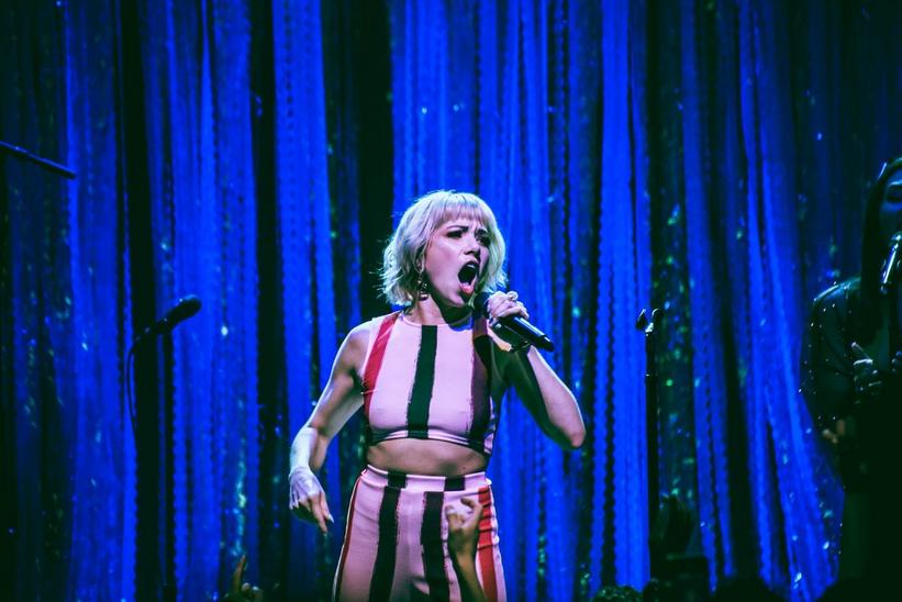 Lollapalooza Day 1: Carly Rae Jepsen proves to be ethereal, Portugal. The  Man performs psych-fueled set - Chicago Sun-Times