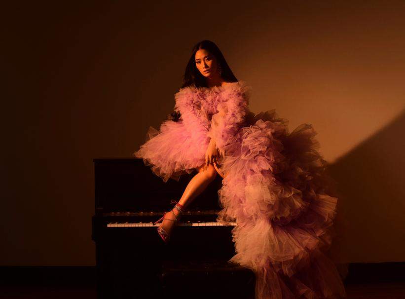 821px x 606px - Where Do Pop And Classical Music Truly Meet? Cardi B Pianist Chloe Flower  May Have The