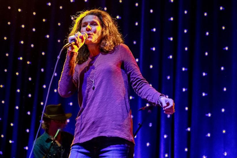 SXSW 2019 Adds Third Wave Of Artists, Including Edie Brickell & New Bohemians, Yung Lean, Priests & More