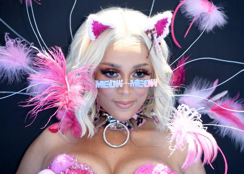 From Meme Queen To Popstar: Revisiting Doja Cat’s Inevitable Breakout 