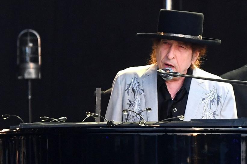 Here's What Went Down At Bob Dylan's Mysterious "Shadow Kingdom" Livestream Concert