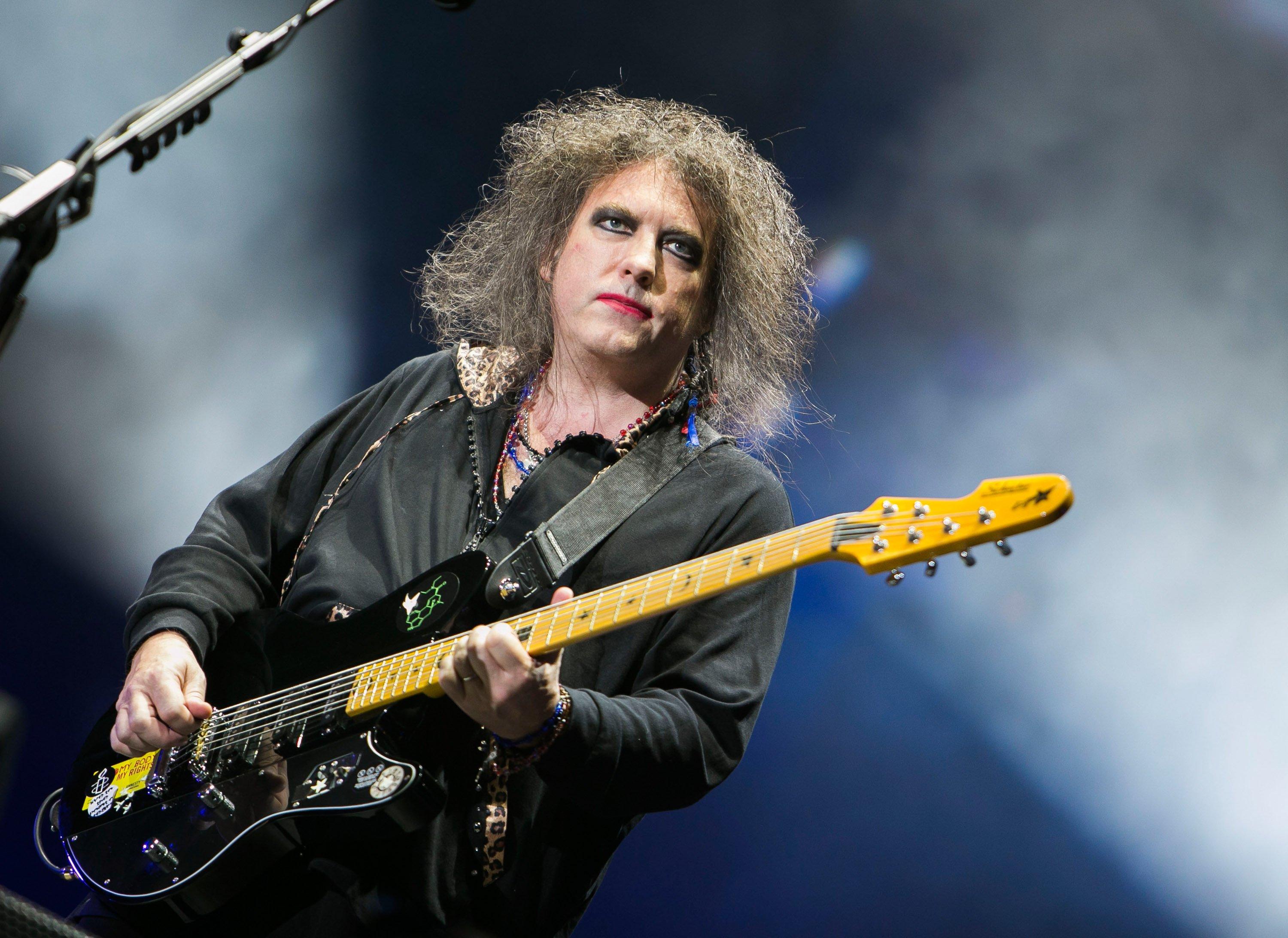 Robert Smith of the Cure on stage