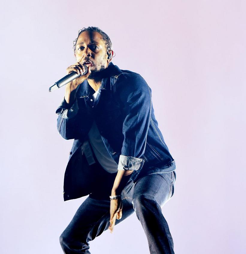 Kendrick Lamar Reflects On Life After Sharing Mind-Blowing Tour Photos