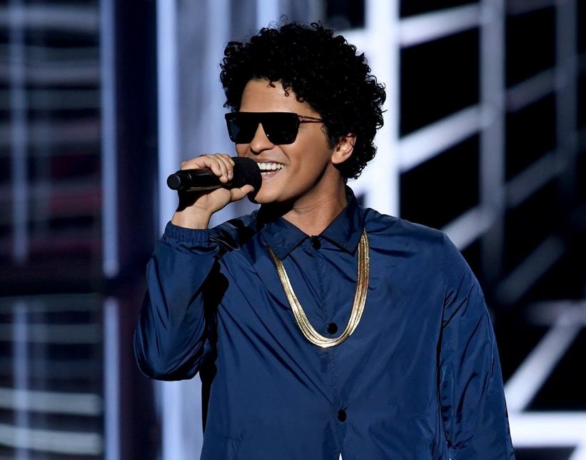 Bruno Mars Adds Boyz II Men, Ciara And More To 24K Magic Tour