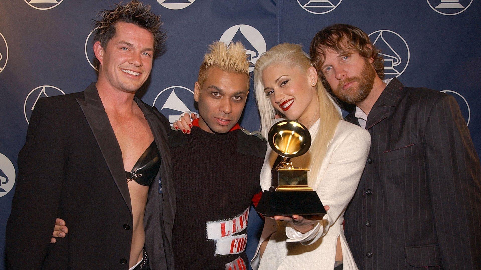 No Doubt pose backstage with GRAMMY at 2003 GRAMMYs