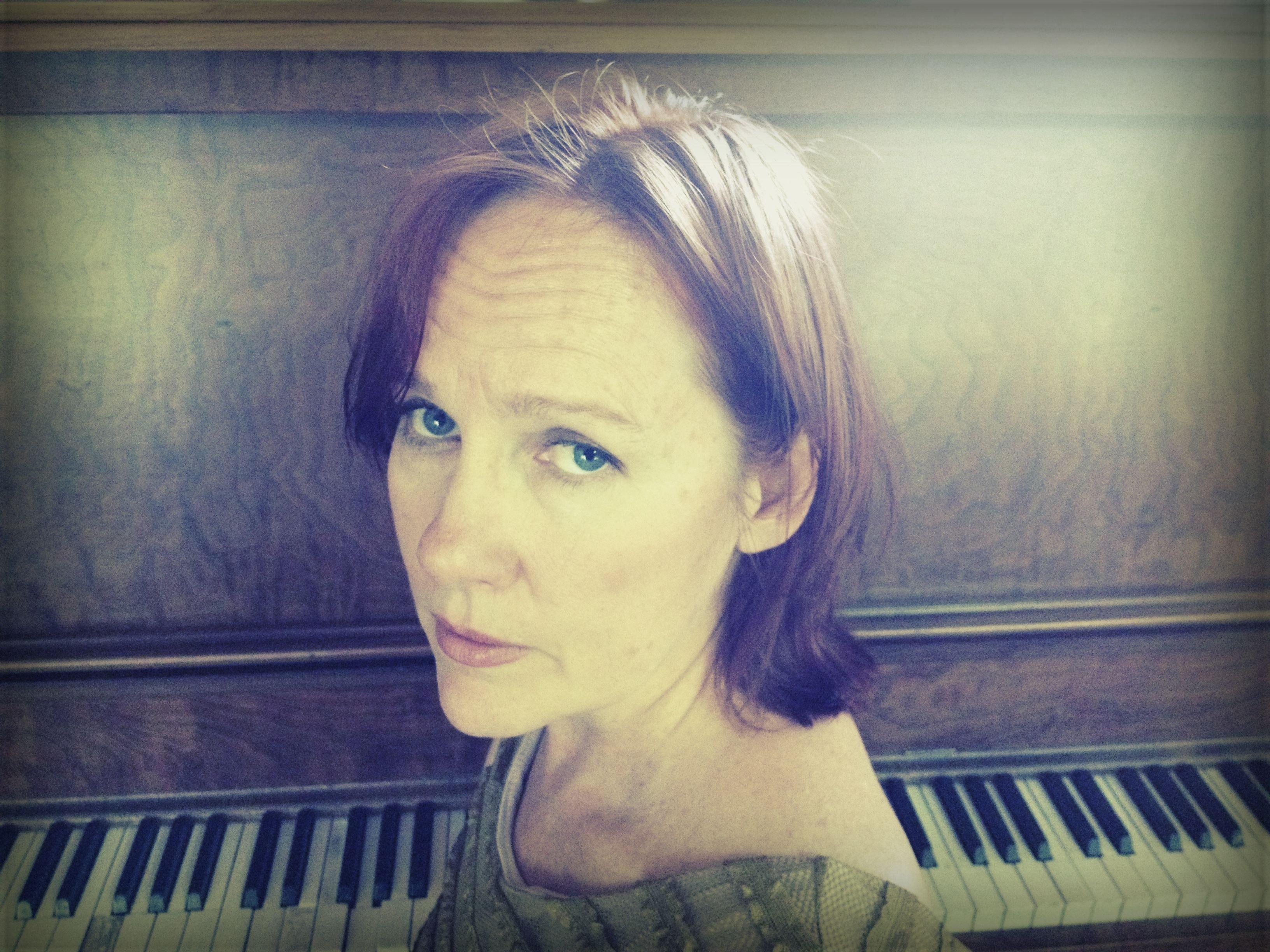 Iris DeMent