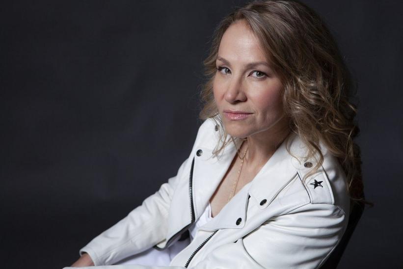 Joan Osborne Talks Getting Political On 'Trouble And Strife,' Singing Jerry Garcia Songs With Phil & Friends And More