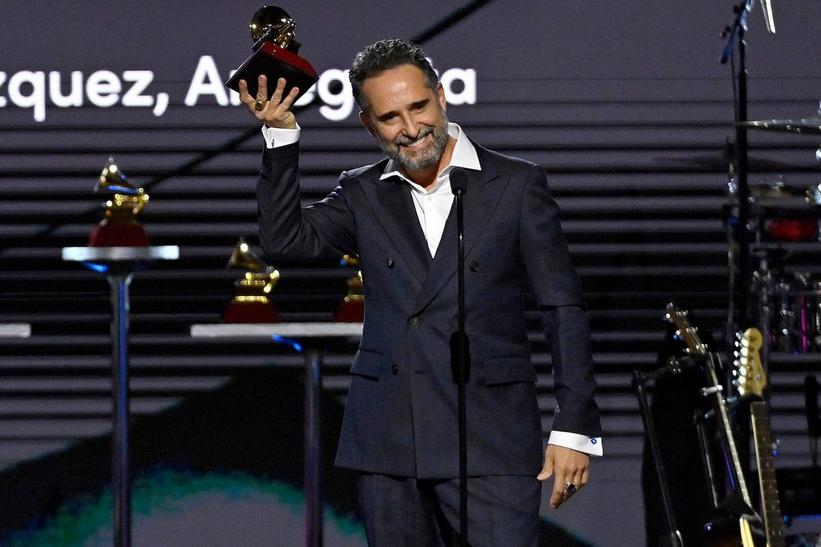 2022 Latin GRAMMYs: Jorge Drexler & C. Tangana Collect The Latin GRAMMY For Record Of The Year For "Tocarte"