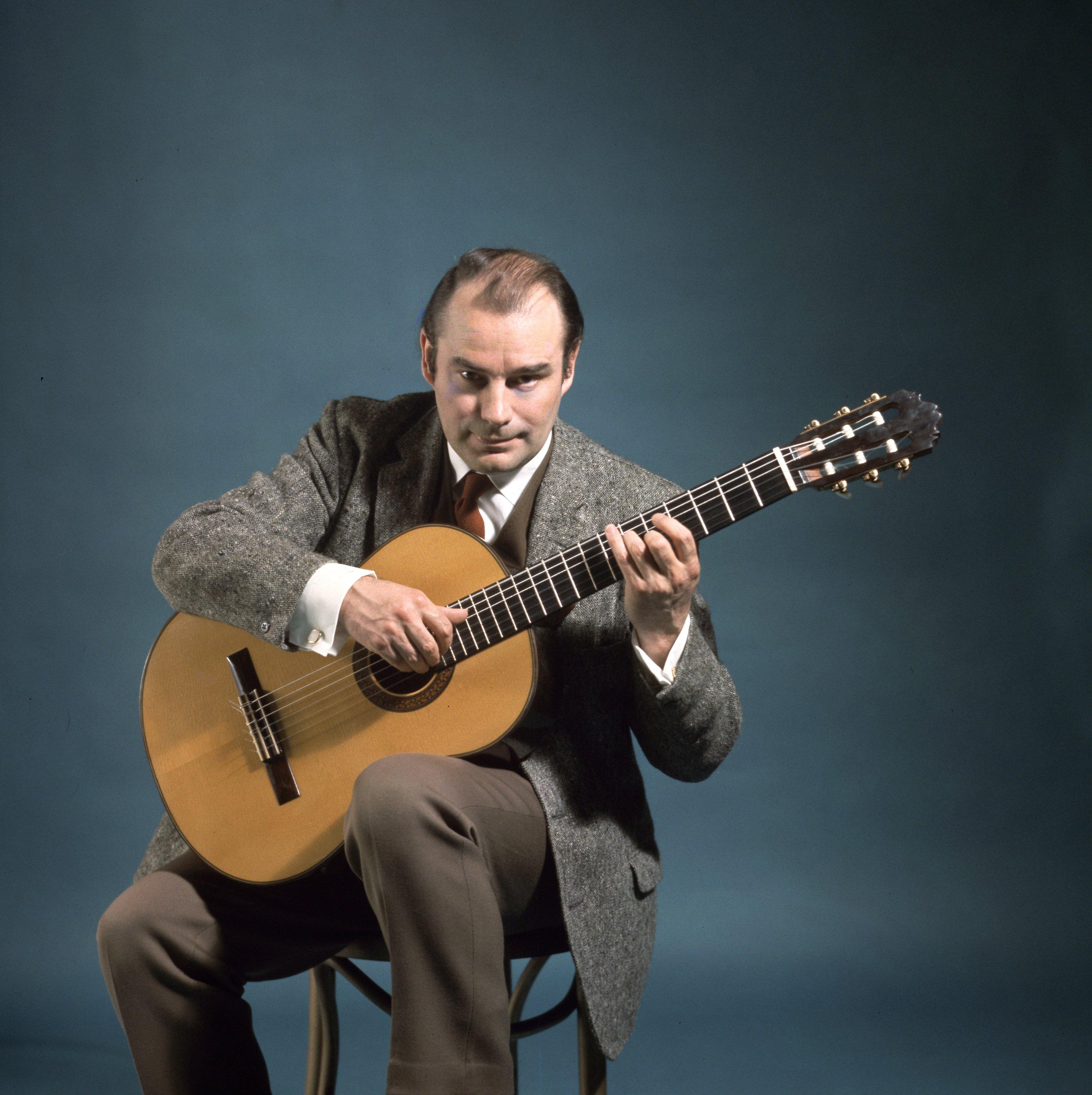 Julian Bream